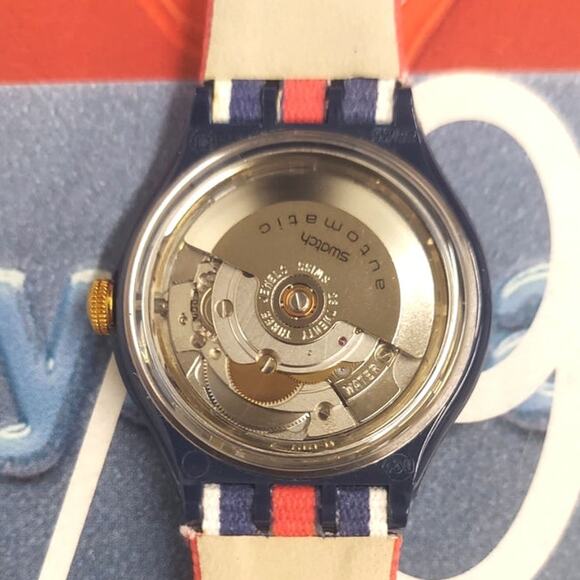 Swatch watch TIME & STRIPES SAN105 1994 Automatic Swiss Made Quartz Unisex - Picture 6 of 9